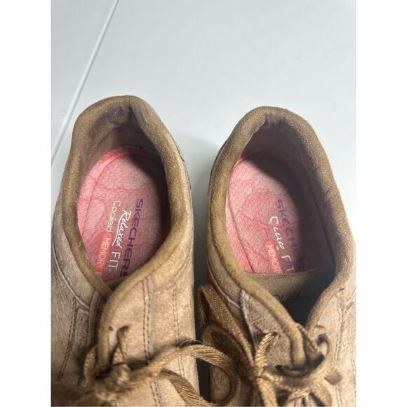 Skechers Women's Size 8M Relaxed Fit Air Cooled Memory Foam Suede Sneaker *Notes - Picture 13 of 15